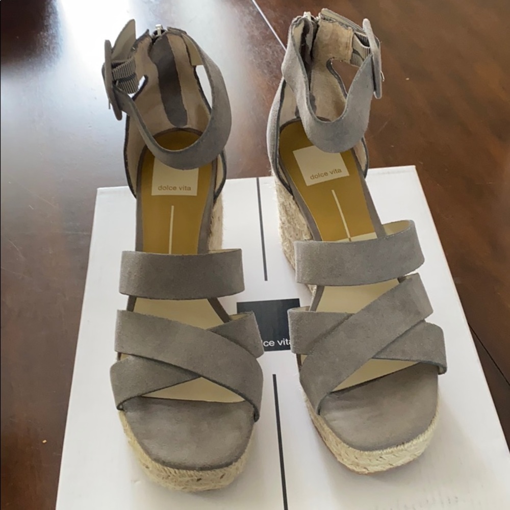 Dolce Vita size 7.5 smoke suede “Opall” wedges